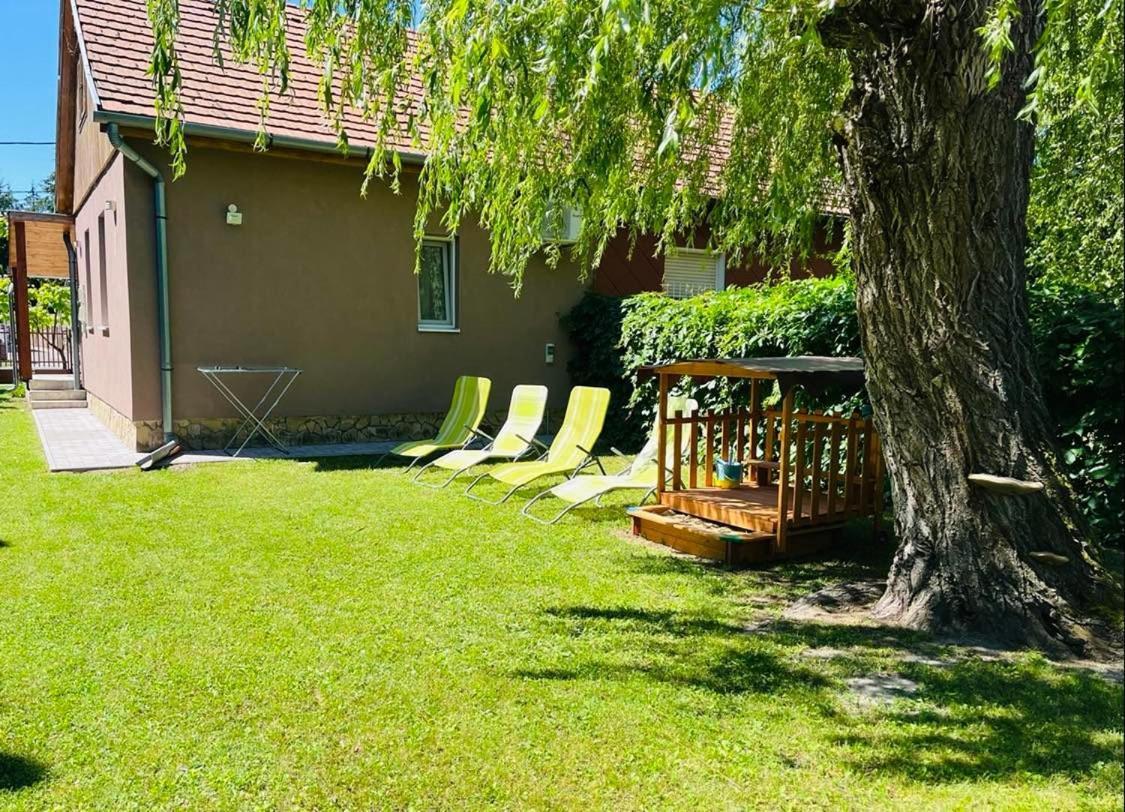 Vadszolo Apartman Balatonmariafurdo Exterior photo