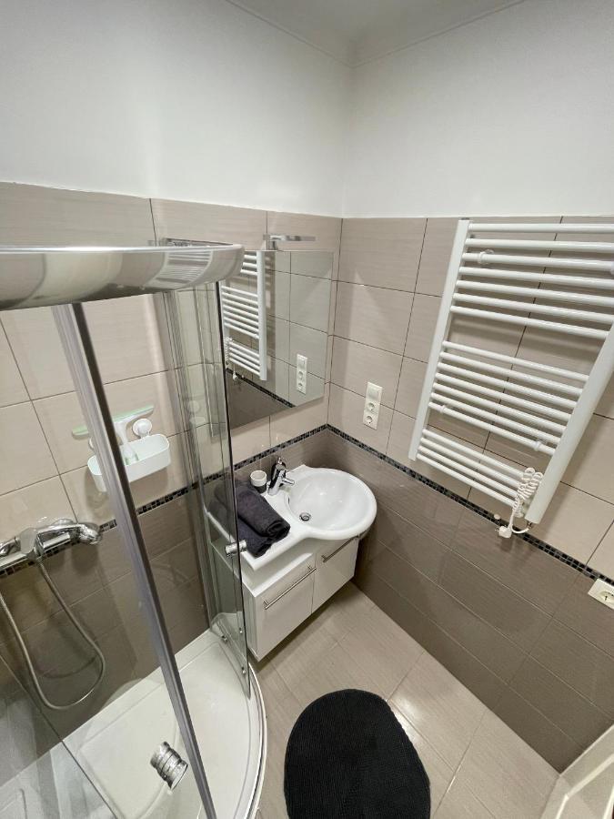 Vadszolo Apartman Balatonmariafurdo Exterior photo