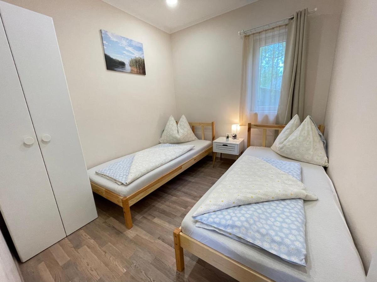 Vadszolo Apartman Balatonmariafurdo Exterior photo